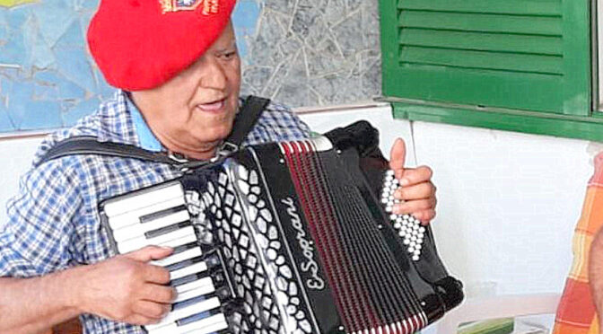 Felo : El Corazón de la alegría, el sabor y la amistad
